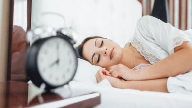 Photo of गहरी नींद चाहिए तो सोने से पहले भूलकर भी न खाएं 5 फूड्स
