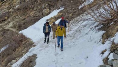 Photo of गोमुख ट्रैक का निरीक्षण करने निकले गंगोत्री नेशनल पार्क के अधिकारी